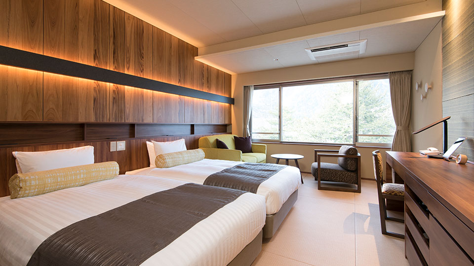 'Refurbished' TWIN ROOM