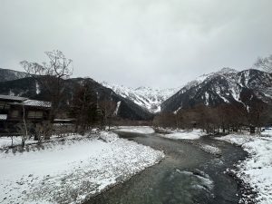 寒波前の穏やかな上高地でした